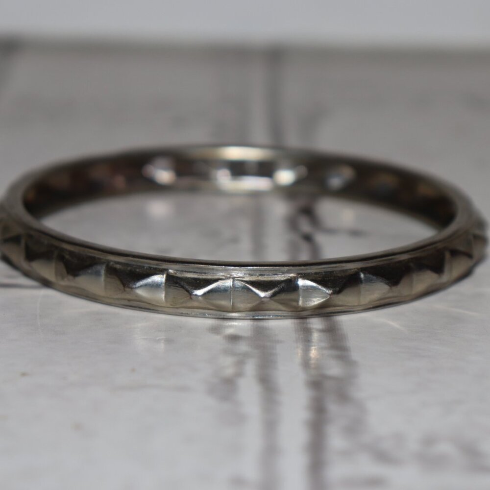 ✨🤍 Silver Bangle Bracelet · Spike Stud Detail · 2 5/8" Across